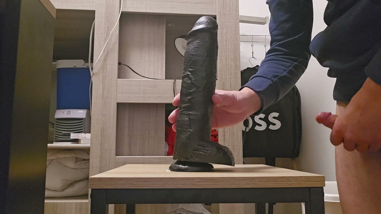Assdildoxxl: Hisap dildo 27x6.5cm dan tunggangi najis
