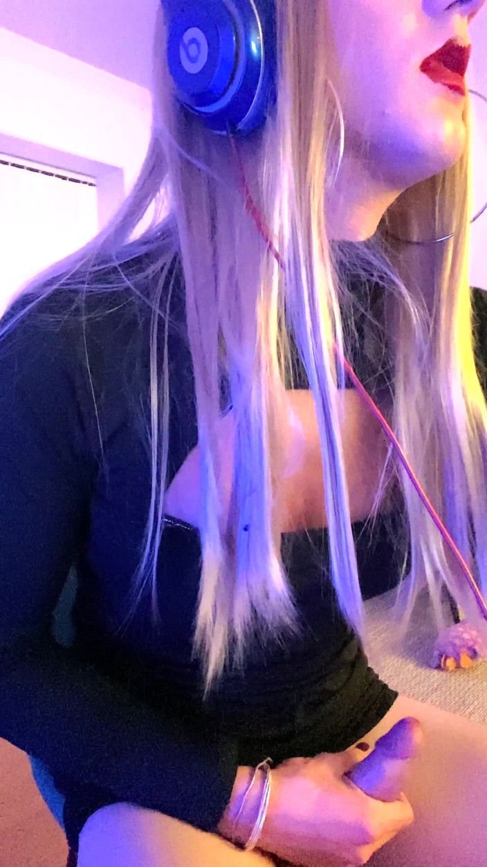 Sissy Bailey Wilde: Kompilacja Femboy Freedom Jerking