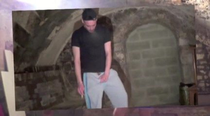 Sneaker gay: Koşu yapan heteroseksüel Arap eşcinsel kaslarını sikiyor