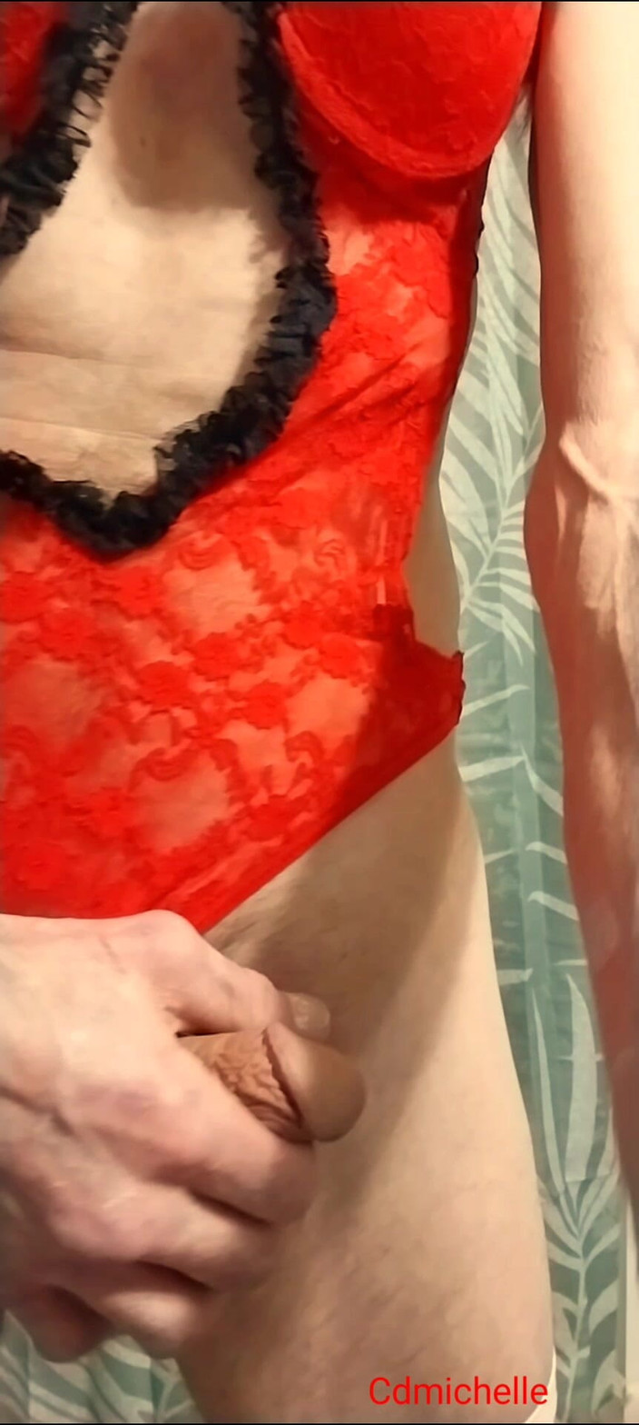 Cd Michelle lingerie: 赤いテディボディスーツを着たCdmichelle