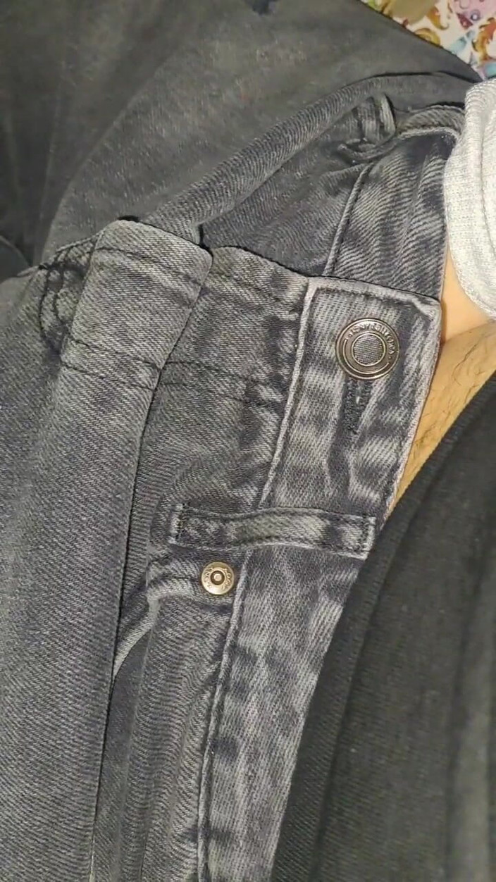 HotPersia: Úžasné kouření v autě (riskantní místo)