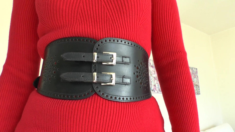 Lady Victoria Valente: Cinturones apretados anchos parte 79 Lady Victoria Valente