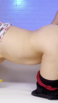 왜 옷을 벗기로 결정했어! 내가 널 따먹어야 하는가?