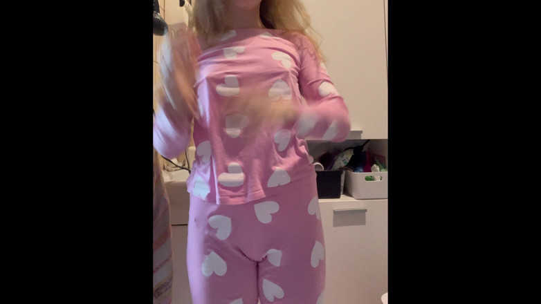 Inga lillypop girl: Morning Striptease for Stepdaddy