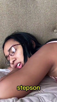 继母Leyne Rodriguez喜欢背射