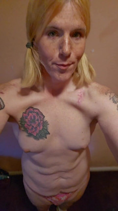 Chubby Trans Girl Bouncing up and Down