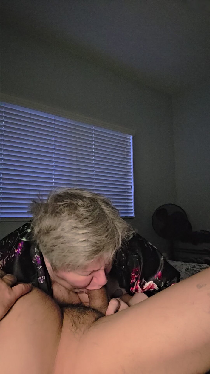 Sensual Sammie: 8分間のセックス