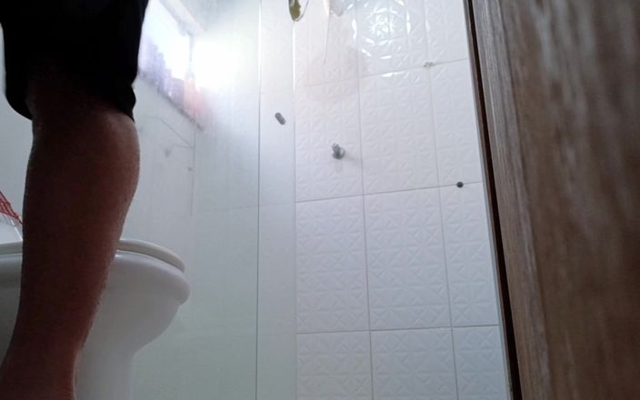 amateurbrazilian: Banho na casa do meu pequeno Marcos