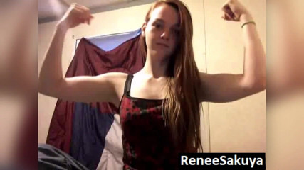 Renee Sakuya: Flexion des biceps