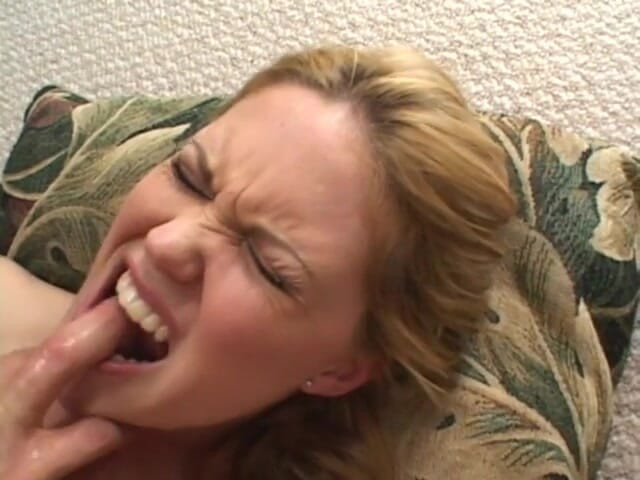 Fuck me Hard: Blonde bombshell with perfect body gets fucked in the ass