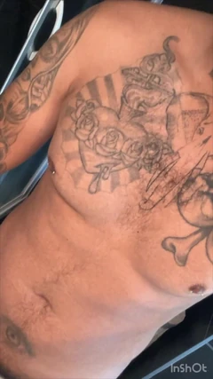 Pinoy Jakolpinoy tatuato ragazzo