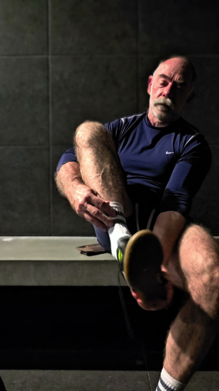 JackvanDean: Feet and Socks on Hairy Bear