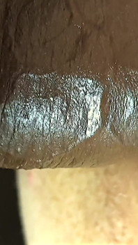 Extrema närbild av kuk gnugga fitta, penetration, knullar, creampie och stor saftig röv skakar - BBW SSBBW droppande fitta