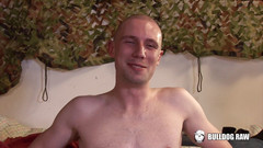 BullDogXXX: Armádní chov - v zákulisí