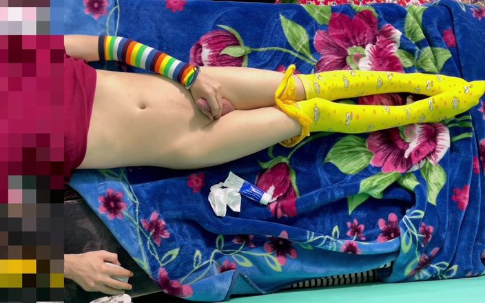 top femboy: 알몸의 이란 작은