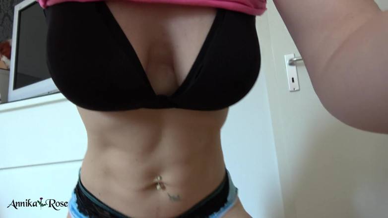 Annika Rose: Твої трусики?