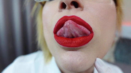 Morrigan Havoc: Hot nurse with juicy red lips