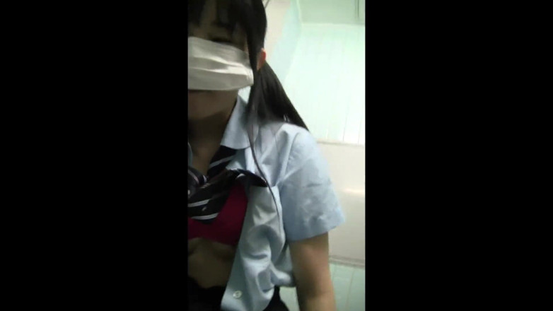 Raptor Inc: Just don't show my face! The schxxlgirl and her blowjob...
