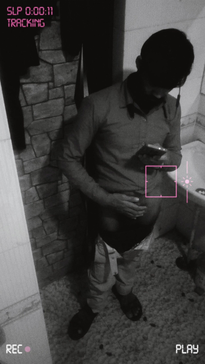 Brijesh 270: Masturbare