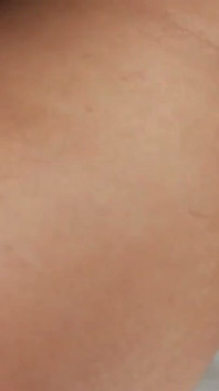 Drobná stříkající latina MILF dostane dvě creampie