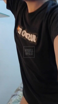 Bionda Con Un Grosso Sedere Che Balla Nella Stanza in Diretta