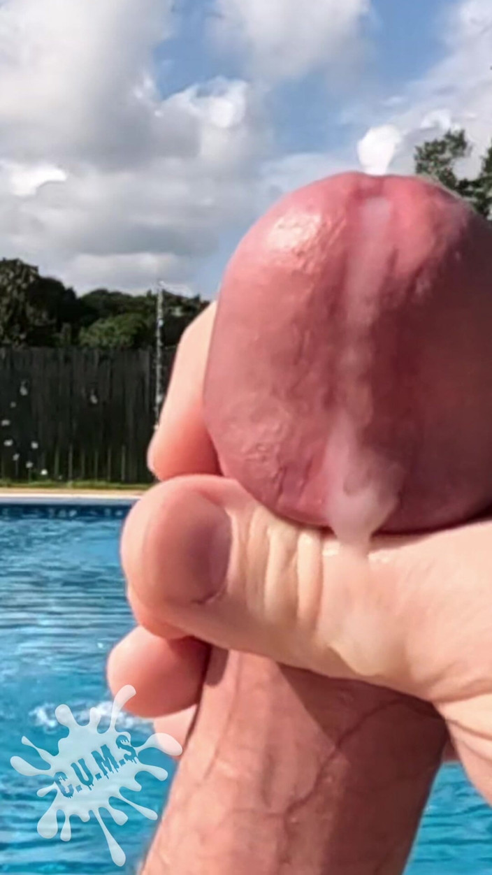 Cum Juggler: C.U.M.S - Närbild och rörelse långsam - Solo cumshot #42