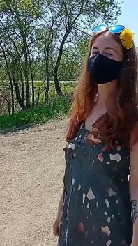 Jak ci się podoba moja nowa sukienka? Chcesz więcej filmów na podobnych ubraniach?