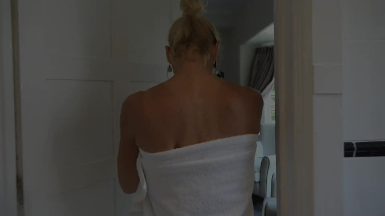 Dirty Doctors Clips - Solo Mature Playtime: Ateşli olgun duş alıyor