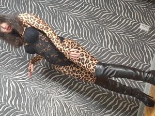 Little pony boy: Leopard High Heels Furry Sissy Ponyboy