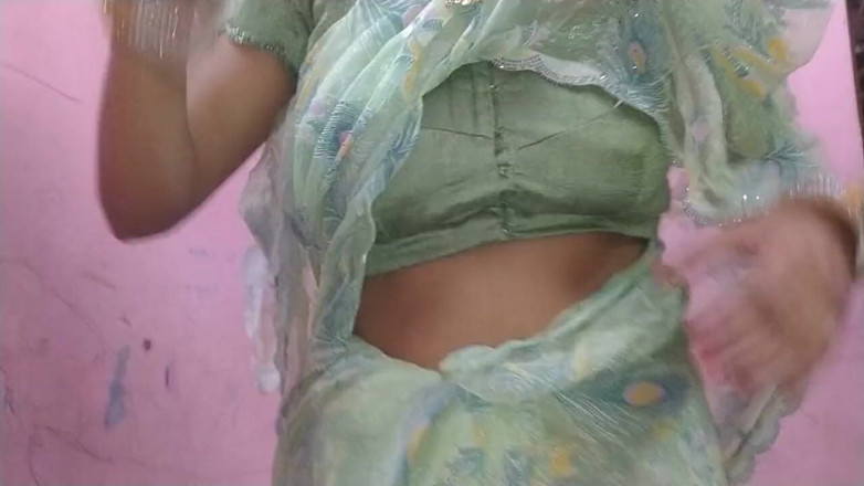 Shahilsingh119: Bhabhi Before Having Fun