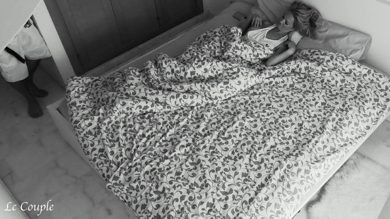 LC couple: Night Vision Cam Recorded How Stepbrother Visited Stepdaugther Bedroom Late...