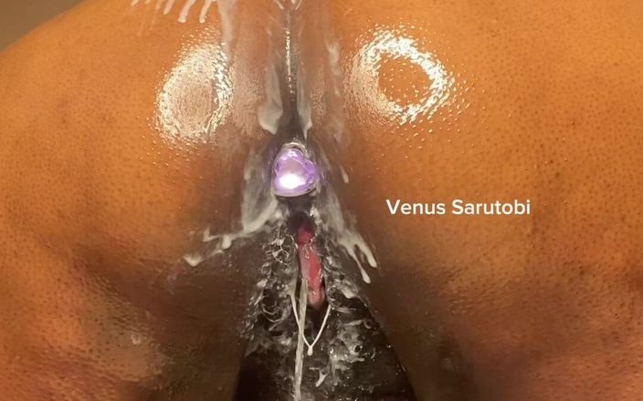 VVenus1994: 黑人胖美女潮吹坚硬的大油屁股和屁股塞