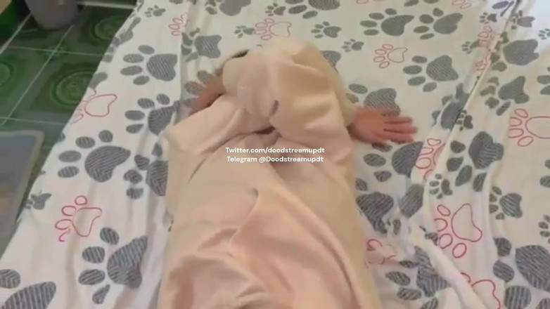 Lizzie Jane: Malý indo bokep - malý je otevřený bo část 2