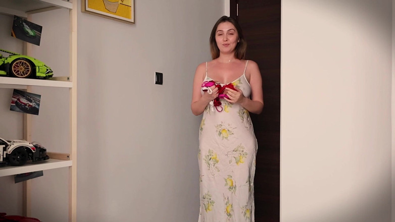 Alina Rai: Stepmom Gets Ready for Her Anniversary &amp; Asks Stepson to Choose...