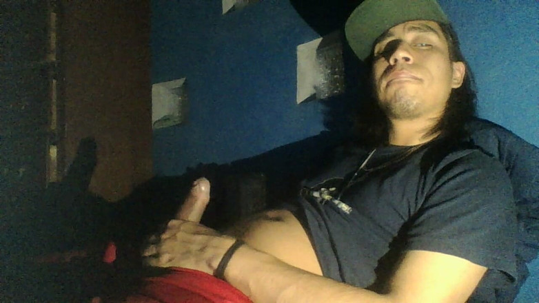 AlexAlejandro13: 정말 좋아요. 이제 저를 봐요. 웹캠 보면 얼마나 우울해졌는지 알 수 있죠.