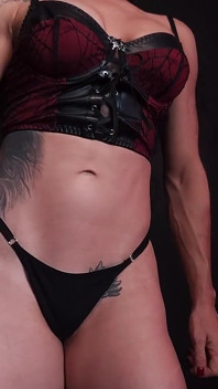 Żyły kontrolne Dominatrix, obcasy i końcowe odliczanie