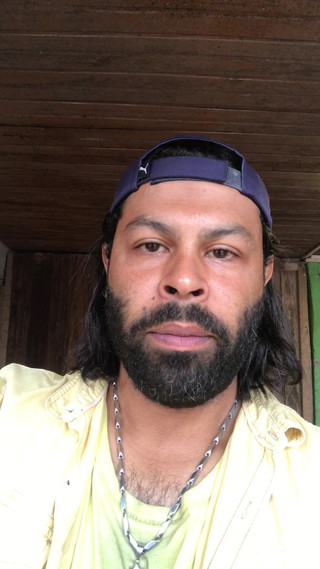 i7Bernard: Masturbuje v práci