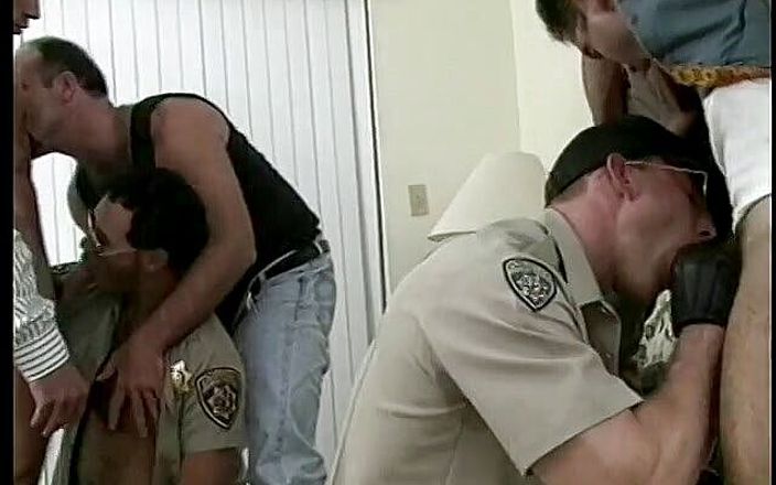 Gays Case: A bunch of manly studs suck each other&amp;#039;s dick during...
