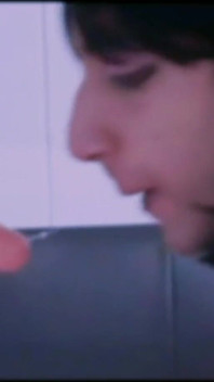 Gótica transexual suckslut ombunny ama tanto la polla como sus ojos siguen rodando