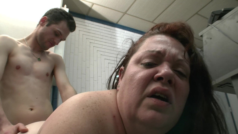 HPG Production: Awek montel Amazinbg menelan zakar besar 4860