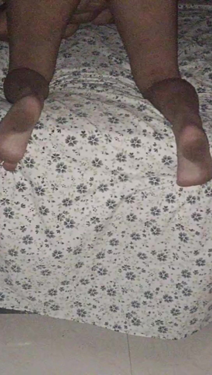 Poonamrandi143: Sezení na obličeji a výstřik