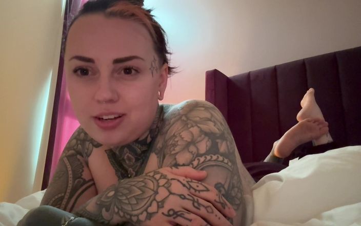 Miss Valentina: 貞操負債契約