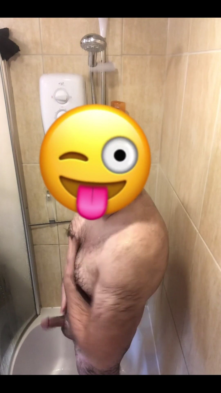Djdavexxx: Lebih Banyak Lagi Bulu Basah Dan Swinging Zakar Saya Di...
