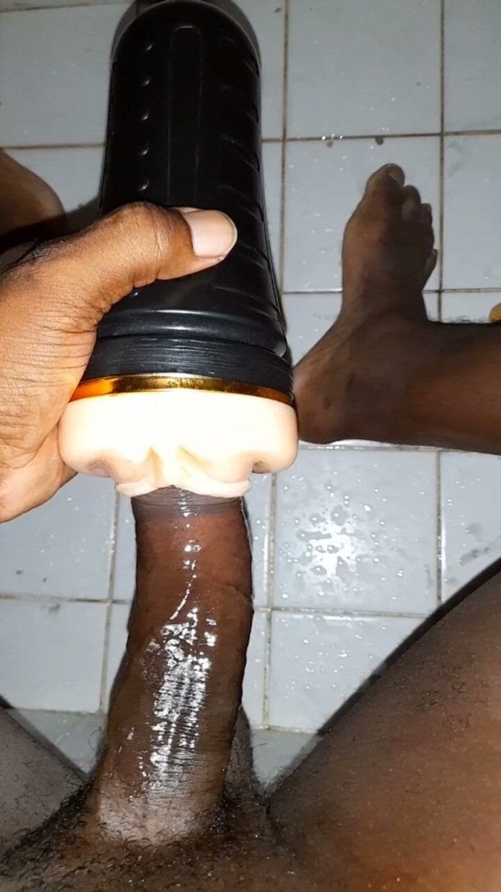 Islandvibes69: Jerking off S12 Ep9