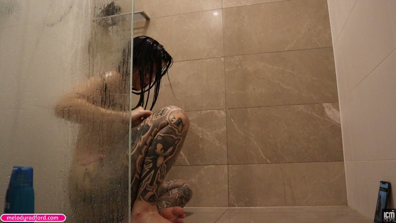 Melody Radford: Live Cam Girl Shower Time