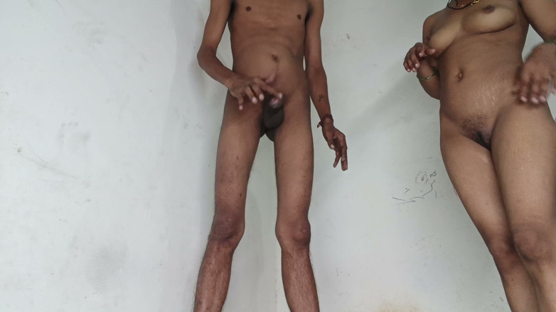 Desicouple9: Horney Devar Bhabhi celá noc non stop sex hardcore hindský...