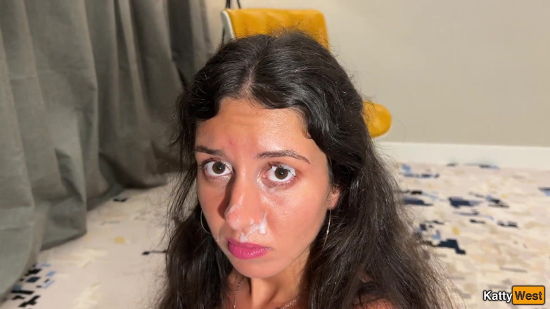 Katty West: เย็ดตูดสาวใช้หน้าไม่อายที่ทำให้ห้องฉันรก