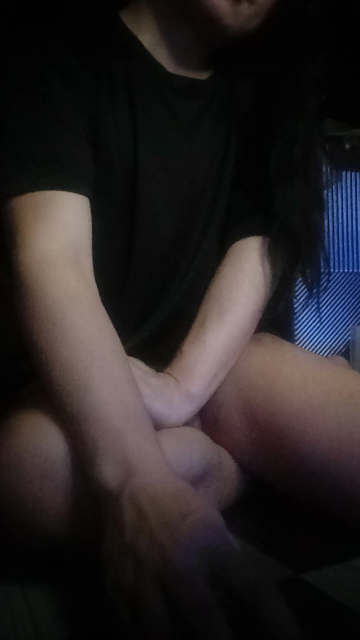 Reynaldo6: Соло-вибратор поздней ночью