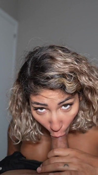 Sex with a Hot Latina Who Begs Me for My Cum in Her Mouth