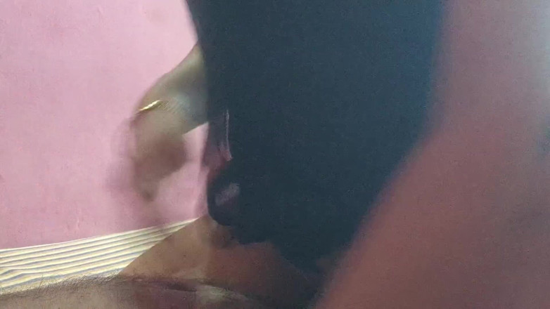 VillageBlackfairy: Momenti romantici di una coppia indiana indiana